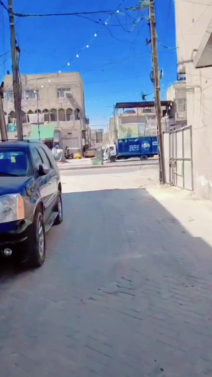 نصف قطعة للبيع قطاع 72
واقع حال 58 متر اول بيت ع الشارع العام سوق العورة 
الوجه3.25 النزال 18
استقبال وصاله وغرفة نوم وصحيات
الطابق الثاني بيتونه جييرة وغرفة 5متر فوق الاستقبال 
عكادة نظيفة 
البيت جاهز مابي اي نقص مرتبة على أيدي
سعره 73 وبيه مجال بسيط
للاستفسار ***********
