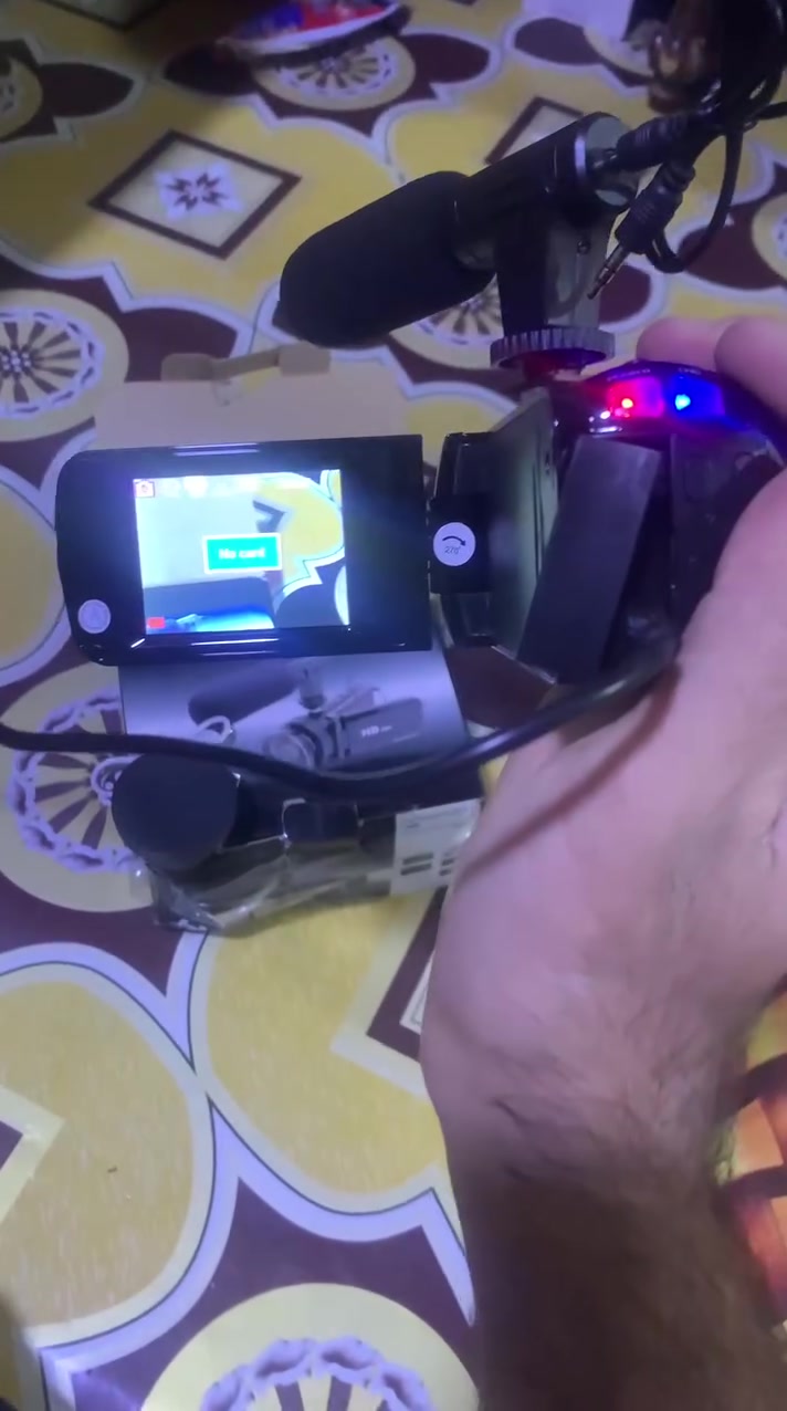 كاميرة مع 5 كيبوردات جديدات عنواني البصرة ابي الخصيب ابيع شلعة كلهن سوة قيمهن وخذهن رقمي *********** من رخصة الادمن المحترم ♥️
