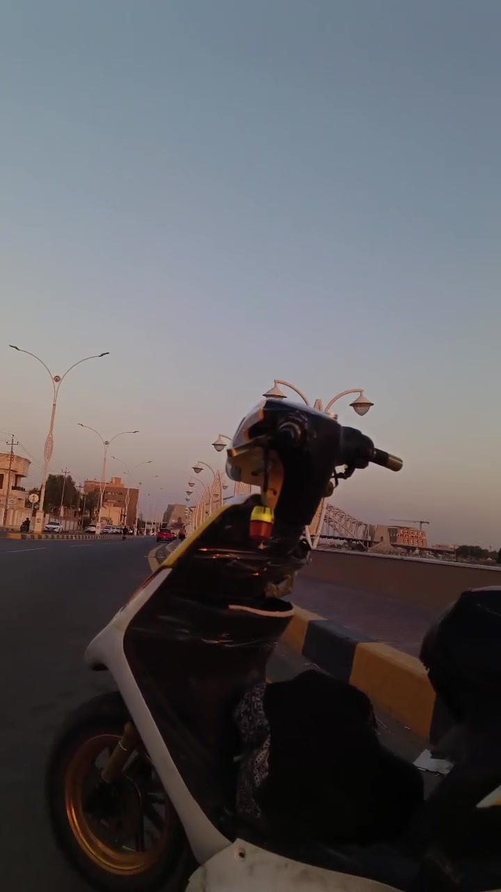 ماكس عدلة • ٥٥ • هندر