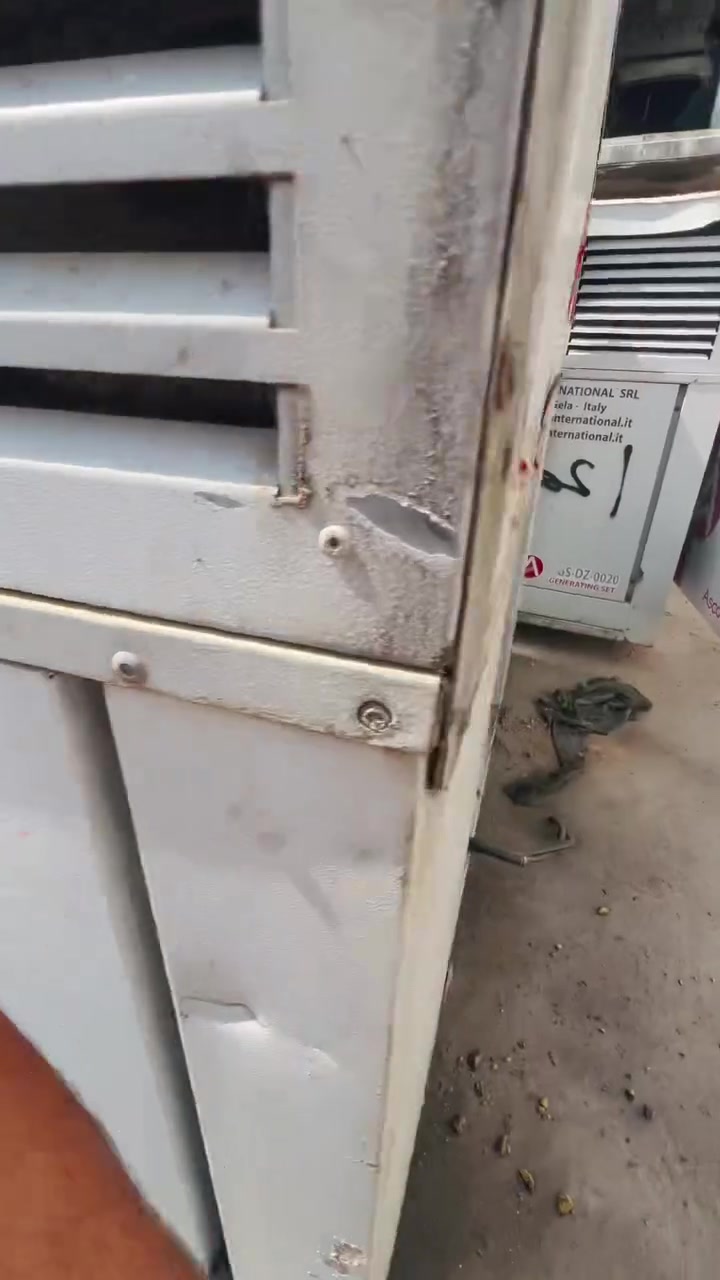 للبيع جمله فقط سعر لقطعه وحده 15قفل ديالى ***********
