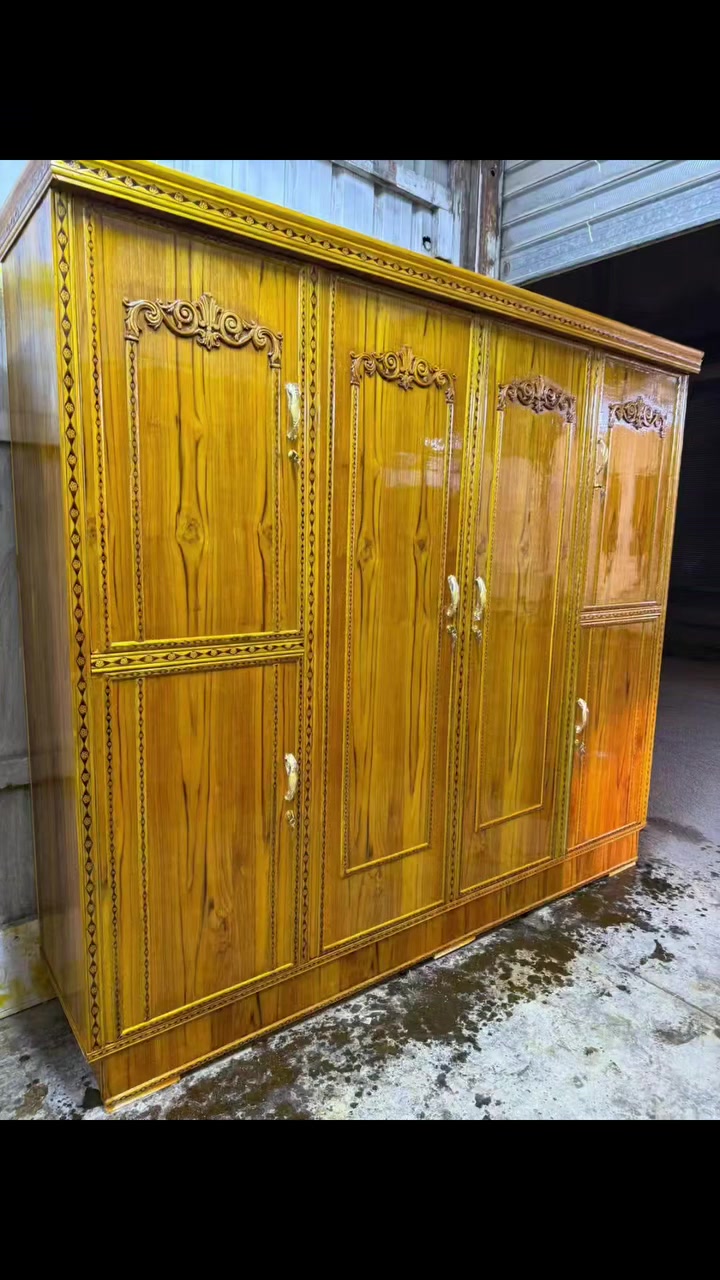 كنتور 4باب نجاره عراقيه 4ملم
***********
330بغداد
360محافظات قريبه
