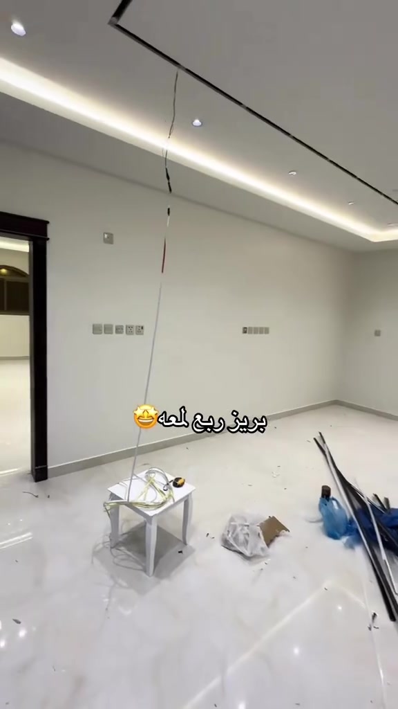 جاهزين كادر كامل لصبغ وترميم واجهات المنازل وصبغ الأبواب والشبابيك و ديكورات الفوم وغيرها للاستفسار ***********
