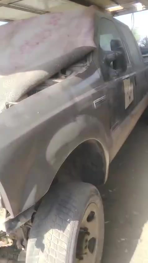 فورد ٣٥٠ • شاحنة • ٧ اوراق