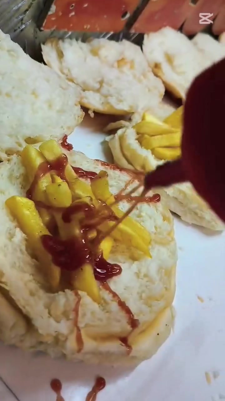 🔥🍔 تراك فود | مطعم متنقل 🍔🔥
موقع /شارع المجمع مقابيل سنتر عباس سابقا 

جوعان؟ 😋

لا تحتار… تراك فود جايكم بأطيب الأكلات وبأسعار تناسب الجميع! 🌯🍔🍟

✨ منيو تراك فود:

🍔 بركر لحم — 2000

🍔 بركر دبل — 3000

🍛 ريزو كبير — 5000

🍛 ريزو وسط — 3000

🍗 زنچر — 3500

🍟 فنكر — 1000

🍗 صاج كرسبي — 2500

🚚 مطعم متنقل | وين ما تكونون نوصل لكم

🎉 والتوصيل مجاني!

📞 للطلب والاستفسار:

***********

❤️ تراك فود… الطعم اللي يخليك ترجع تطلب مرة ثانية!

🔥 طعم رهيب، أسعار حلوة، وخدمة تفتح النفس 🔥
