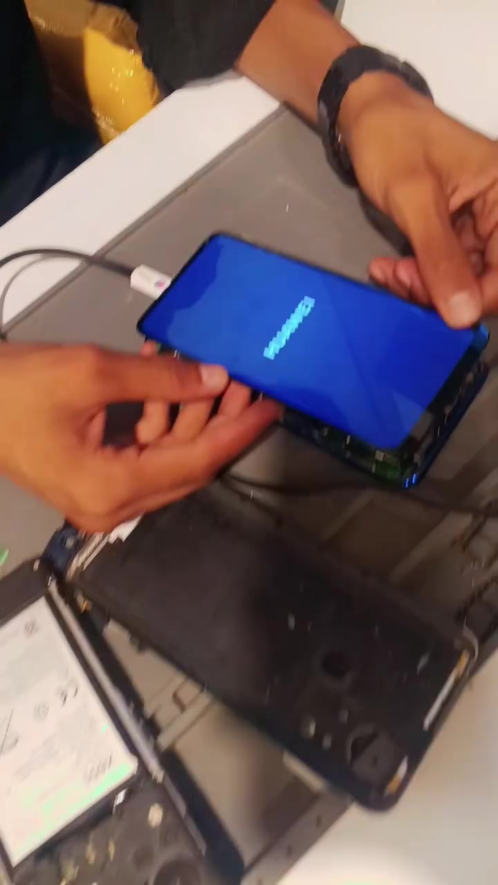 صيانة جميع الهواتف 🔥✅

