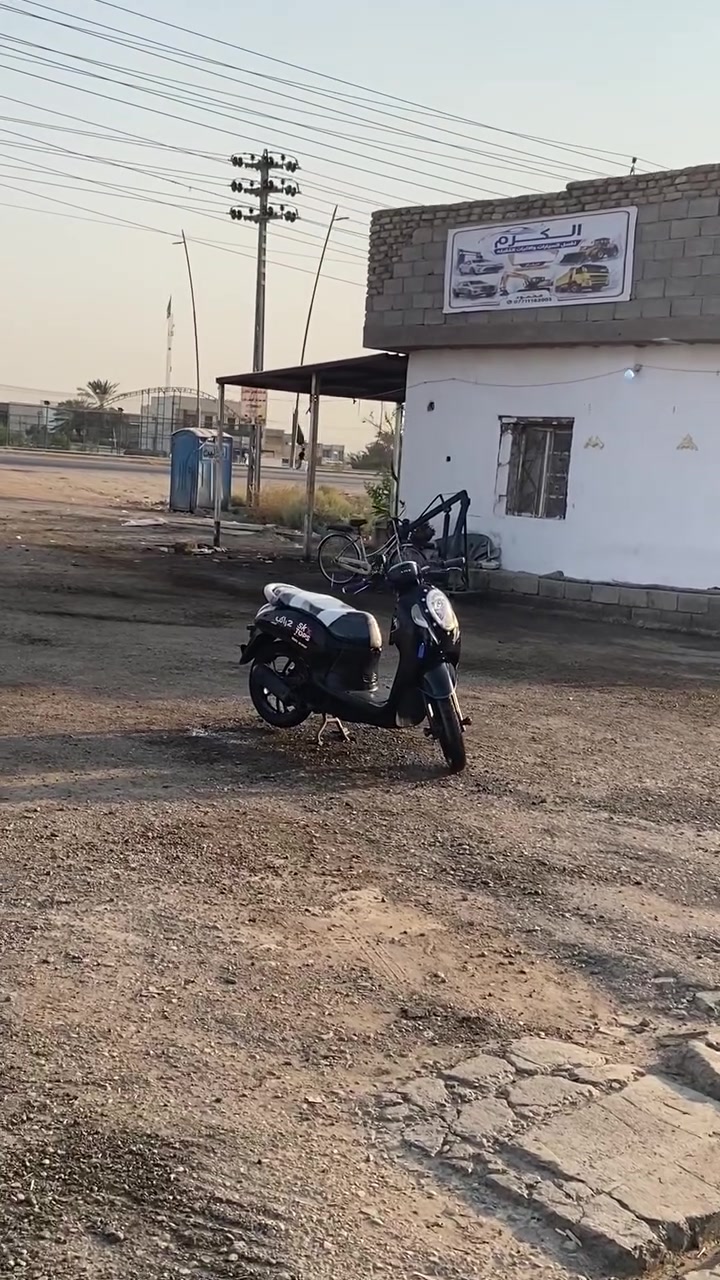 سلام عليكم
دراجه هونده سكوبي للبيع 
بيع مستعجل 
دراجه كامله وبيها كمرك واوراق 
تترقم 
دراجه حلوه ونضيفه 
السعر ٧٥٠ وبيها مجال 
***********
