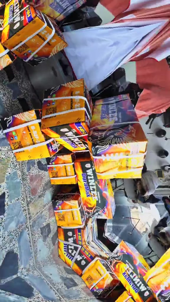 انواع البطاريات الشحن من شركة اكس موتور لتجاره الدراجات الكهربائيه الحديثة عنواننا بغداد السيدية حي الشباب نهاية شارع سوق اميمة مقابل حسينية ابو الفضل العباس للاتصال *********** *********** اوقات الدوام من 12 الظهر الى 12 بالليل #دراجة #شحن #ليثيوم #اباتشي #بطاريات 
