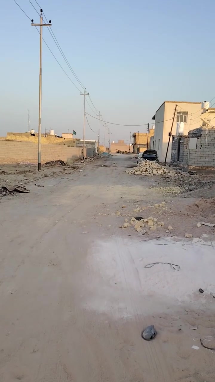 بيت زراعي مساحه ٢٥٠م طابوك صب كونريت في حي الجوادين سعر خاص ***********
