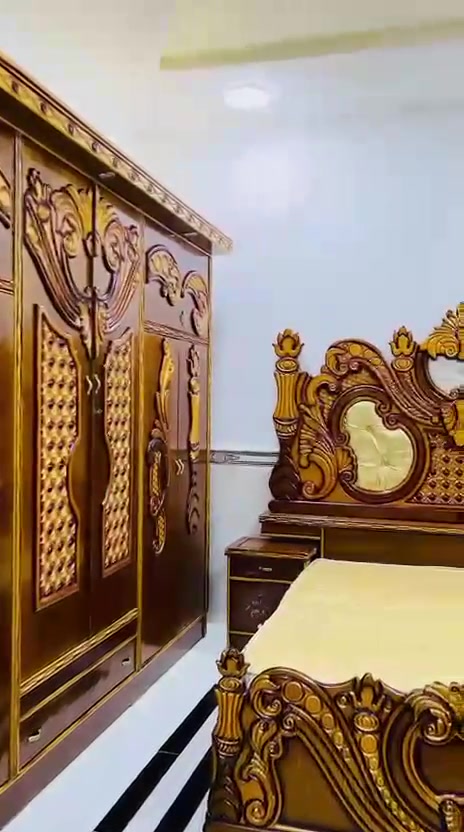 غرفه توج صاج عراقي نضافه فول مع الدوشك السعر 900 العنوان الرمانه للاتصال *********** واتساب

