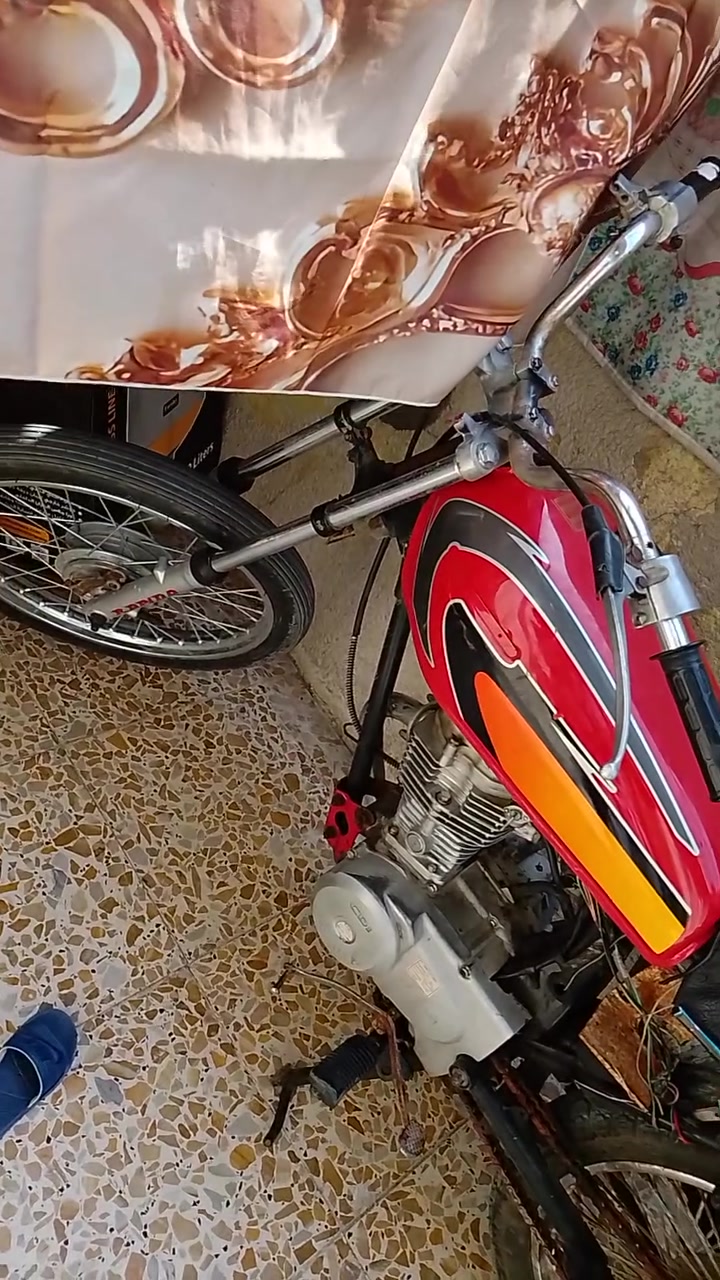 ادوات ادوات للبيع 400 بيهه مجال مكينه مجفته صار 15 يوم دراجه دكت هندر مكفوله من سرقه
فقط دبل خلفي تعبان شوي مكاني البصره الجمهوريه رقمي ***********
