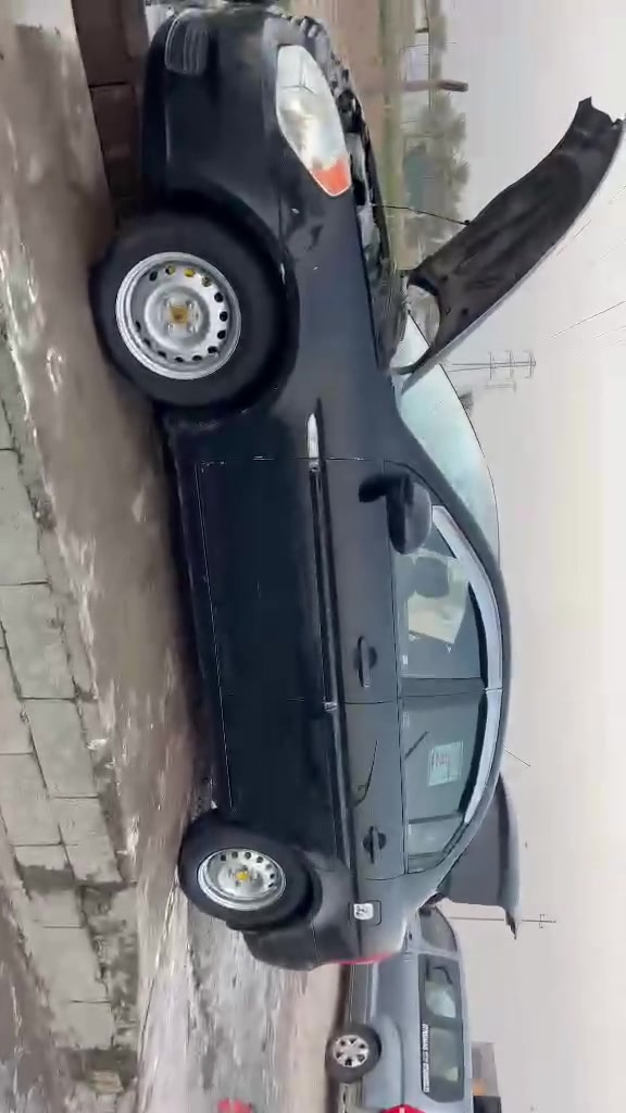 اكسنت 2008 أمريكي مبدل بس جاملغ اما مي
مكينة كير تبريد كلة تمام ليبل واحد
محرك 1600
السعر 70 
مكاني بغداد 
***********
