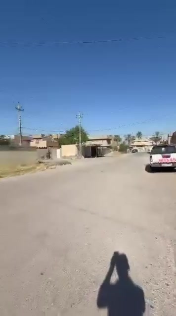 دار للبيع  مساحه 260 ✅
واجه 13 نزال 20
غرفتين ومطبخ وصاله واستقبال وهول 
حي العسكري شارع ابو غزال
للاستفسار هذا رقم صاحب الدار  ***********✅
