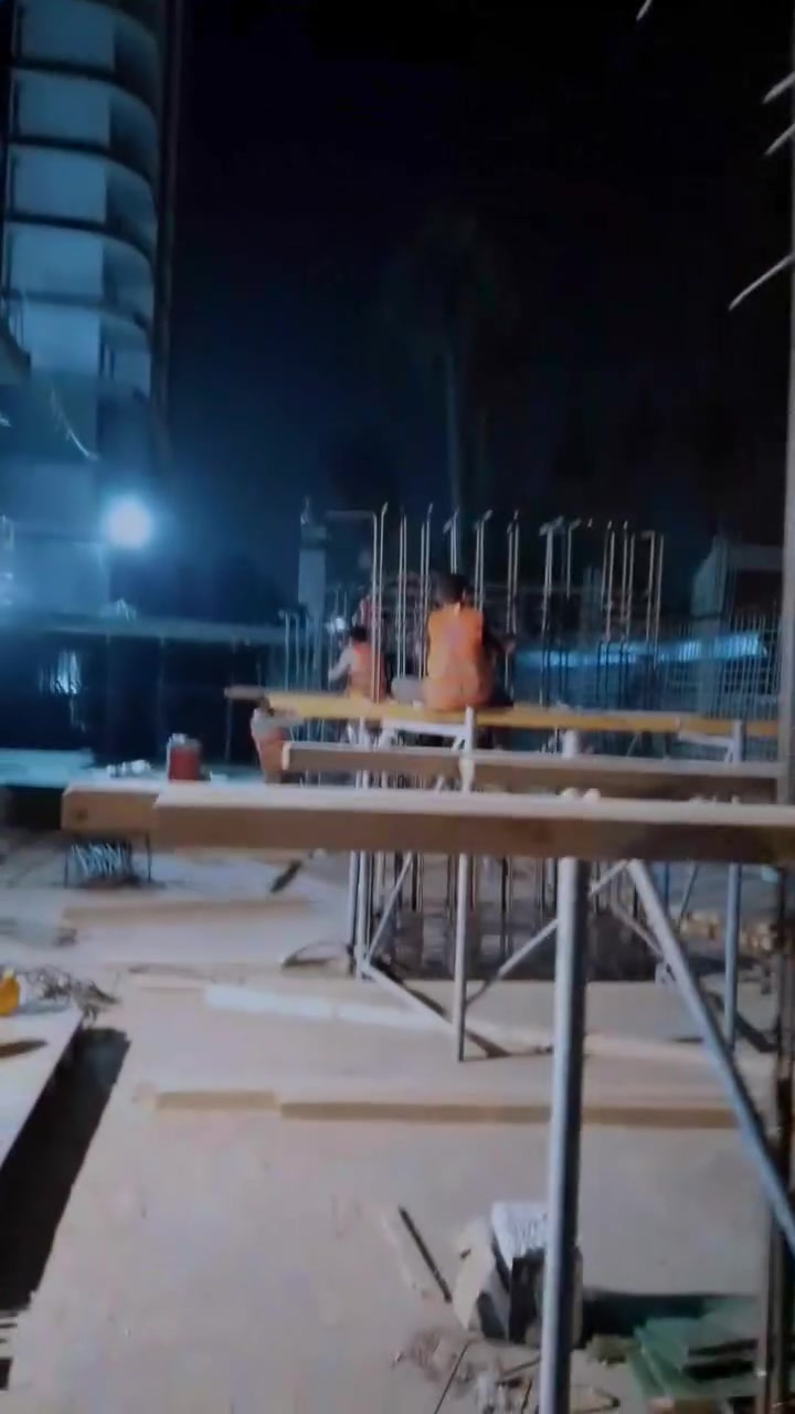 سلام عليكم كادر حدادين جاهز لعمل تسليم مهندس اي عمل يخص تسليح  قطعي بليوميه ***********

