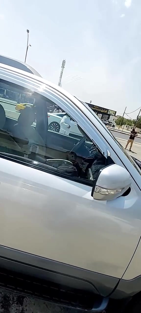 اعادة نشر بسبب الوعود من البعض ومايجي يعني يا اخي اذا انته ماتشتري ليش تخابر وتخلي صاحب السيارة ينتظرك اخوان الي مو شراي لايكسر بحلال غيرة والسوك كلشي بي    

كيا مهافي موديل 2009 كوري وارد خليجي 
٦ سلندر ٣٨٠٠ رقم بغداد الالماني مشروع وطني بأسمي السيارة مكاني بغداد مكفوله من الصبغ والمعجون  الكير نظيف وما مفتوح  محرك نشط لاتبخير ولانفخ  ونشط ماشاءالله  فقط مفتوح فقط مبدل واشر قبق ولفات الون رصاصي سلفر سيارة مابيها اي حادث لا ضربة ولا صبغ سيارة نشطة تبريد تدفئه سيارة مدامه من نوزلات وبلكات منظومه تبريدها كله جديد تايرات سحبها خير من الله  السعر ١٢٠ وبيها مجال للشراي انشاءالله  ما اختلف ويا 
مكاني بغداد    رقم الهاتف ***********

