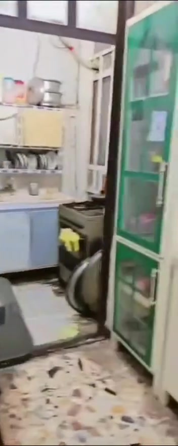 د: بيت زراعي ١٠٠ متر بيت اغلام شارع ١٥ بلفرع طابق ونص بناء حديث ترميم حديث السده غرف نوم وصاله واستقبال وممر الطابق الأول والثاني صاله وغرفه نوم ومخزن وصحيات خارجيه وداخليه مطبخ حار ***********
: السعر ٨٨ بي مجال : بيت زراعي ١٠٠ متر بيت اغلام شارع ١٥ بلفرع طابق ونص بناء حديث ترميم حديث السده غرف نوم وصاله واستقبال وممر الطابق الأول والثاني صاله وغرفه نوم ومخزن وصحيات خارجيه وداخليه مطبخ حار 0772809945
