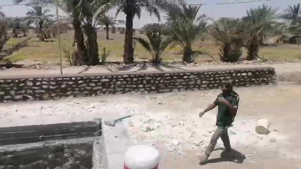 شغل بناء حجر الأساس تكحيل جهتين حسب الطلب شغل مواد عمل وترهم بس عمل وشغلنه على الشرط الاتصال على الرقم *********** واتساب ما سنجر
