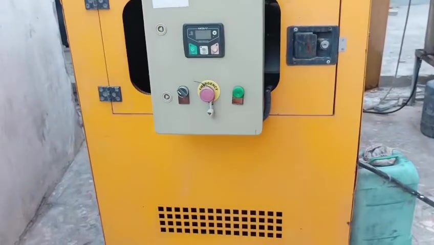 مولدة 60 kv
بحاله جيده جدا شغاله وبدون اي نقص 
مكانها بغداد حي التراث
مكلف بالنشر 
الاستفسار الاتصال على رقم صاحب المولد 

‭ ***********
