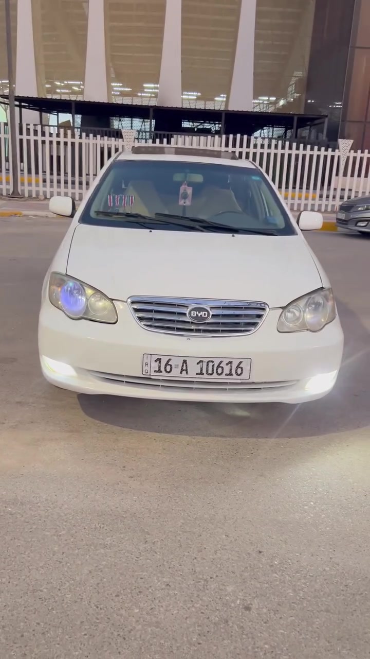 السلام عليكم 
بي واي دي F3  ٢٠١٢ سنويه ل ٢٠٣٠ وهزه جديده تحويل 
جاهزه مكينه وكير لانسر اوتو مكفولات 
تبريد ثلج حداديه وره وكدام تخم تاير وكهربائيات عام شغاله 
حساس خلفي شاشه وكامره وسنتر لوك 
مكفوله من ضربه وتبديل بيه رشات صبغ اثر اخياس 
ومنزل فيديو لسياره موضح بي كلشي سياره جاهزه شغل وطل 
سعره ٥٢ 
مكان سياره بناصريه 
*********** ت
