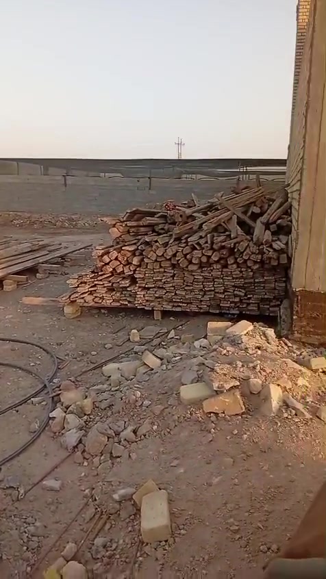 قطعه للبيع عد البو حجر للبيع بيه قرار محكمه  تفاصيل بالفيديو سعر 25 مليون وبيه مجال للاستفسار اكثر اتصل ***********
