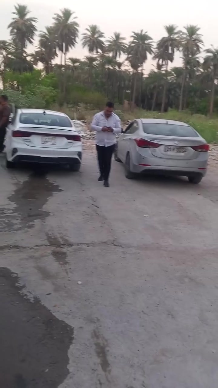 بيت 50متر للايجار زيرز يحتو ع مدخلين استقبال مطبخ صيحات طابق ثاني غرفه كبيره غرفه صغيره مكان الدوره شارع الكوخ ايجار 500 وقابل للتفاوض تواصل مكتب الكرم ***********
