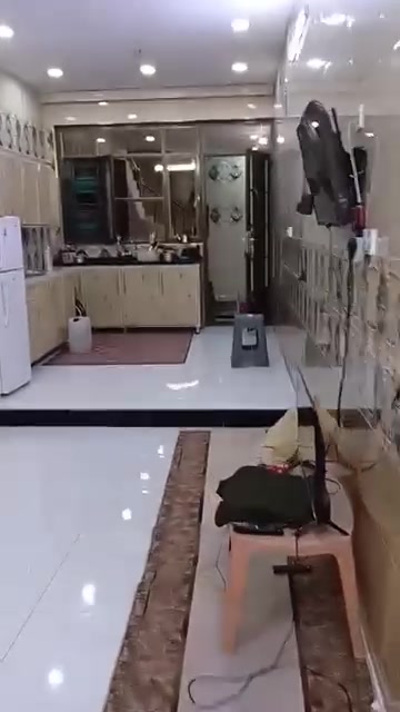 دار للبيع • ١٠٠م • طابقين ونص