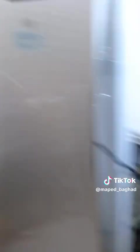 ***********
