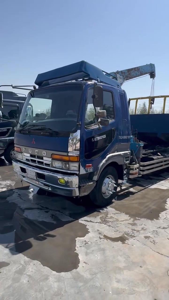 للبيع فوزه بزون موديل 98 رقم نجف مكينه 17 كرين سوبر زت  سلايتين بدي نزال ياباني 6 متر تخم تاير جديد دوشمه جديد السياره جاهزه للعمل ***********
