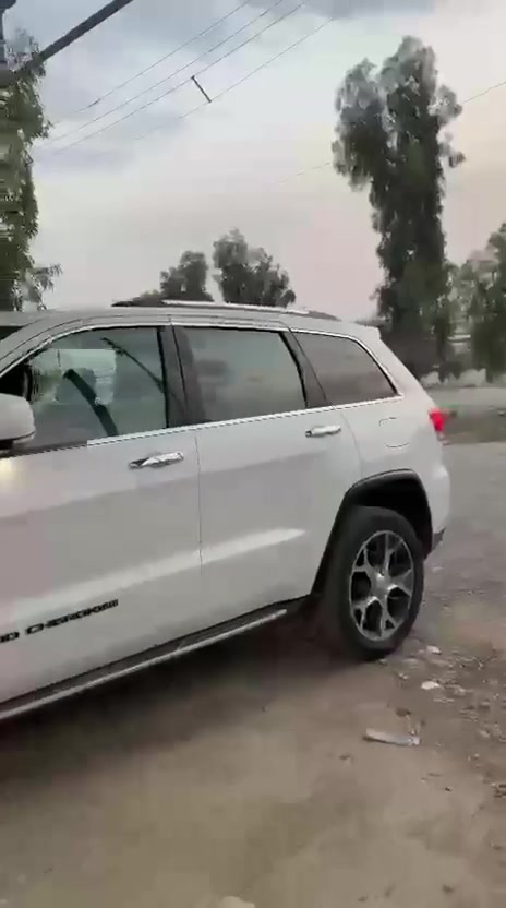 السلام عليكم
للبيع فقط جيب كراند شيروكي خليجي موديل 2019 لمتد بلاس اعلى مواصفات بل جيب بس بدون جكات
السياره كلييييين بدون ضربه بدون اي شي كلييين فقط بارد ع كد إصبعين لون ابيض (السعر285$ ورقة وبيها مجال بسيط )
مواصفاتها :
بانوراما
شاشات خلفية بلادية
زراك لايت
اوتو ستارت ستوب انجن
كراسي امامي كهرباء
كراسي إماميه تدفئة + تبريد
شاشه كبيره كار بلي
جنطة كهرباء شفط
دبل بصمة
ستيرن تدفئة
ستيرن كهرباء
مقاعد خزن ميموري
جام اوتو
السيارة اعلى مواصفات
السيارة خليجي رجاً لحد يقارنة بل مضرب والأمريكي
السيارة شركة كولدن كارس اربيل
رقم السيارة دهوك شرط التحويل والغرامة
***********
واتساب او اتصال
التعجبة يشلع عيوني
