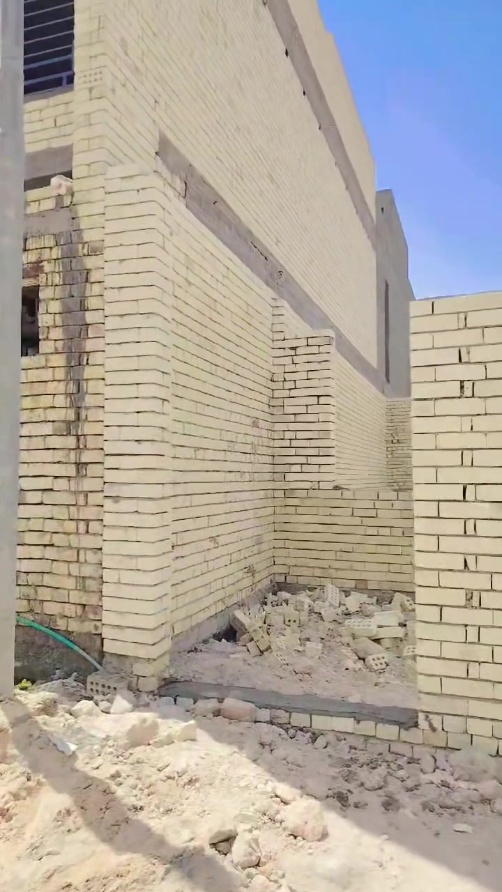 سلام عليكم خلفه بناء متفرغ حاليا شغل درجه اولئ شرط استلام مهندس مصطره وگبان وزن مظبوط دقه بالعمل انجاز سريع في كربلاء فقط لتواصل/***********/***********
