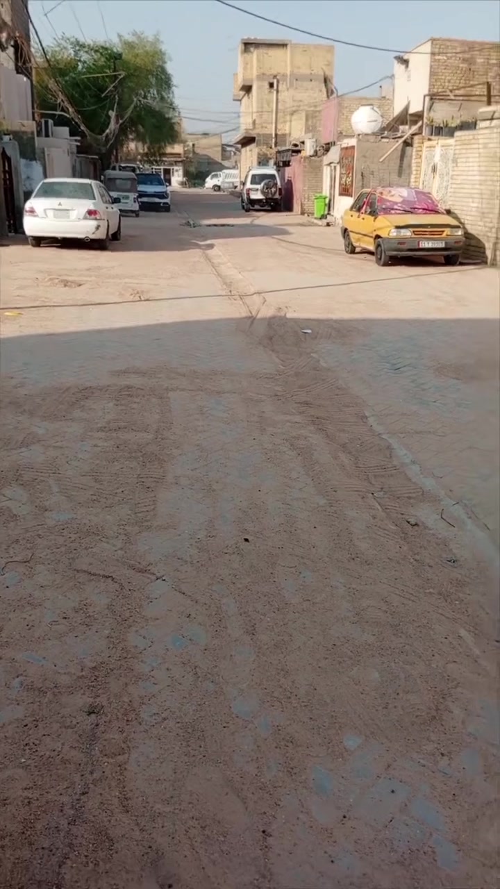 السلام عليكم قطعه ارض للبيع سبع قصور ع المشروع مقابل مولده ابراهيم النويصري المساحه 80 متر 4x21 وعرض الفرع 10 مترات خدمات كامله القطعه مسحوبلها ماء ومجاري رقم *********** بي واتساب
