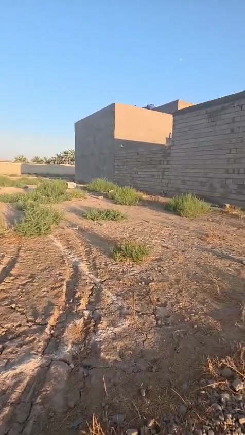 🔥 فرصة استثمار وسكن لا تتكرر! 🔥

🏡 قطعة أرض للبيع
📐 المساحة: 130 متر

📍 الموقع: حي الفارس – مقابل جملونات عبور النهر، وسط منطقة سكنية هادئة ومكتملة.

✅ سند زراعي (تحويل مباشر)
✅ تتوفر جميع الخدمات (ماء 💧 وكهرباء ⚡)
✅ موقع مميز بين البيوت السكنية
✅ مناسبة لبناء منزل أو للاستثمار

💰 السعر مناسب وللجادين فقط

📞 للاستفسار والتواصل:

***********
