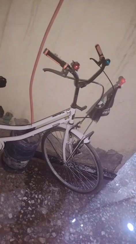 السلام عليكم بايسكل للبيع ما بي شي هذا رقم الهاتف مستخدم صاله شهر بايسكل 90 وبم بابي شيواتساب ***********89
