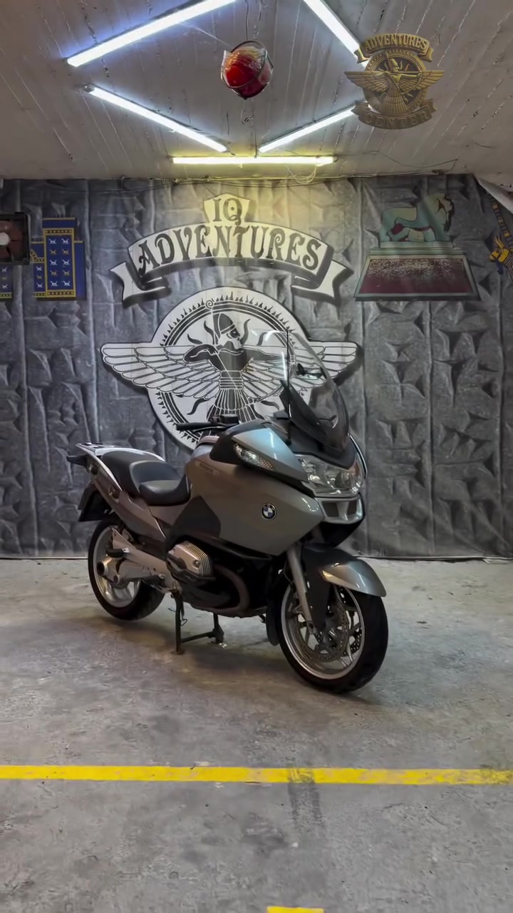🏍️ BMW R1200RT موديل 2005 🔥
الفخامة والراحة والقوة بدراجة وحدة 💪🏻
مناسبة للسفر والخطوط الطويلة، وثبات وراحة تخليك تستمتع بكل كيلومتر 😎
💰 السعر: 33 ورقة 💵
🔥 فرصة للي يدور على دراجة سياحية بمواصفات مميزة!
📞 المبيعات: *********** 
🔧 الصيانة: ***********

📍العنوان:بغداد–الكريعات–شارع النهر– قرب شارع 10

اوقات الدوام الرسمي جميع ايام الأسبوع 
من الساعة00 :10 صباحا  الى الساعه 9:00 مساءا 
يوم الجمعة 12:00 صباحا الى 9:00 مساءا 

بيع بلنقد  والاقساط - توصيل الى جميع المحافظات 

رابط صفحة التلكرام للاكسسوارات والأدوات الاحتياطية 
https://t.me/center_adv

رابط صفحة الفيس بوك 
https://www.facebook.com/share/14HSzPrKdia/?mibextid=wwXIfr

رابط صفحة الانستكرام 
https://www.facebook.com/share/14HSzPrKdia/?mibextid=wwXIfr

رابط صفحة التيك توك 
https://www.tiktok.com/Adventures Center - سنتر الادفنجرز?_t=ZS-90fFNnnjYVs&_r=1

لوكيشن السنتر في google map
https://maps.app.goo.gl/
6iJC583La3yiEm3s8?g_st=ipc

#دراجات_العراق #دراجات #بايكرز_العراق #العراق #بغداد_العراق
