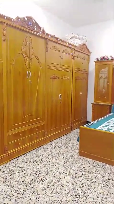 غرفه للبيع تسكام عراقي مستخدمه قليل بسعر 2 مليون للعلم مسويهه ب3 ونص بس بسبب الحاجه نزلت من سعرهه للستفسار الاتصال على الرقم ***********
