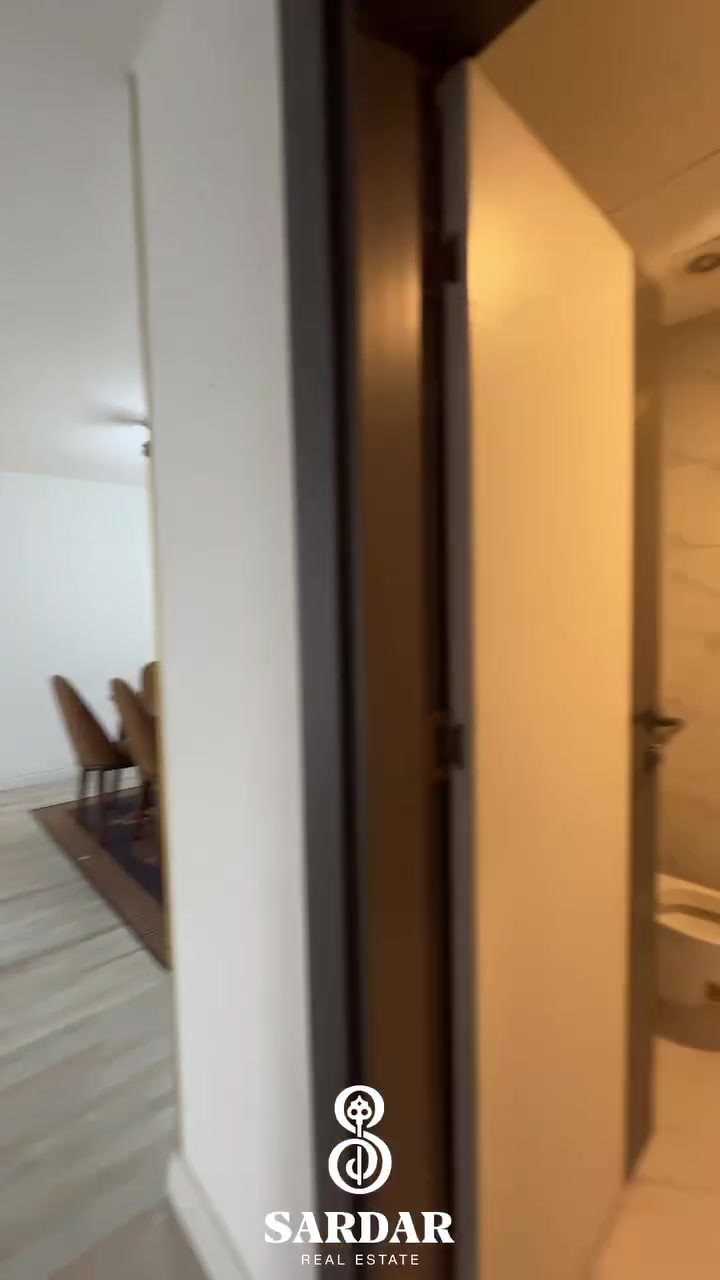 شقة • للايجار • ٣+١