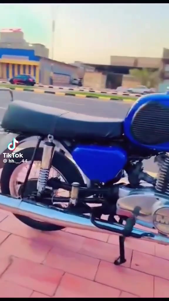 سلام عليكم 81 للبيع ماطور معمره تعمير جديد كله جديد سايس 3 كهربائيات شغاله رقم وسنويه لحيم بل خشم   السعر ٣ملاين وبيه مجال العنوان نجف  الرقم *********** تفاصيله أكثر تعال خاص
