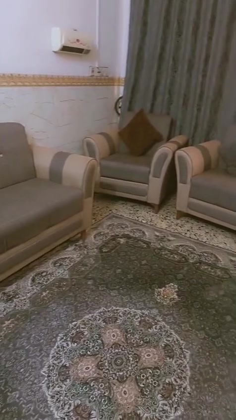 السلام عليكم تخم للبيع جديد ممستعمل هواي رايده ب450 وبي مجال بسيط عشر مقاعد
***********
