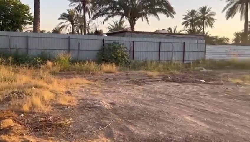 أرض للبيع في منطقة (الكاضميه  المحيط الطي) مساحه
الارض (٧٠٠ م) نزل الغزال تبعد عن شارع

 الرئيسي (٤٠٠) متر الأرض وقف قرار محكمه( ١١٩) تحويل مباشر في اسم المشتري 
للاستفسار الاتصال على الرقم التالي
 (***********)

