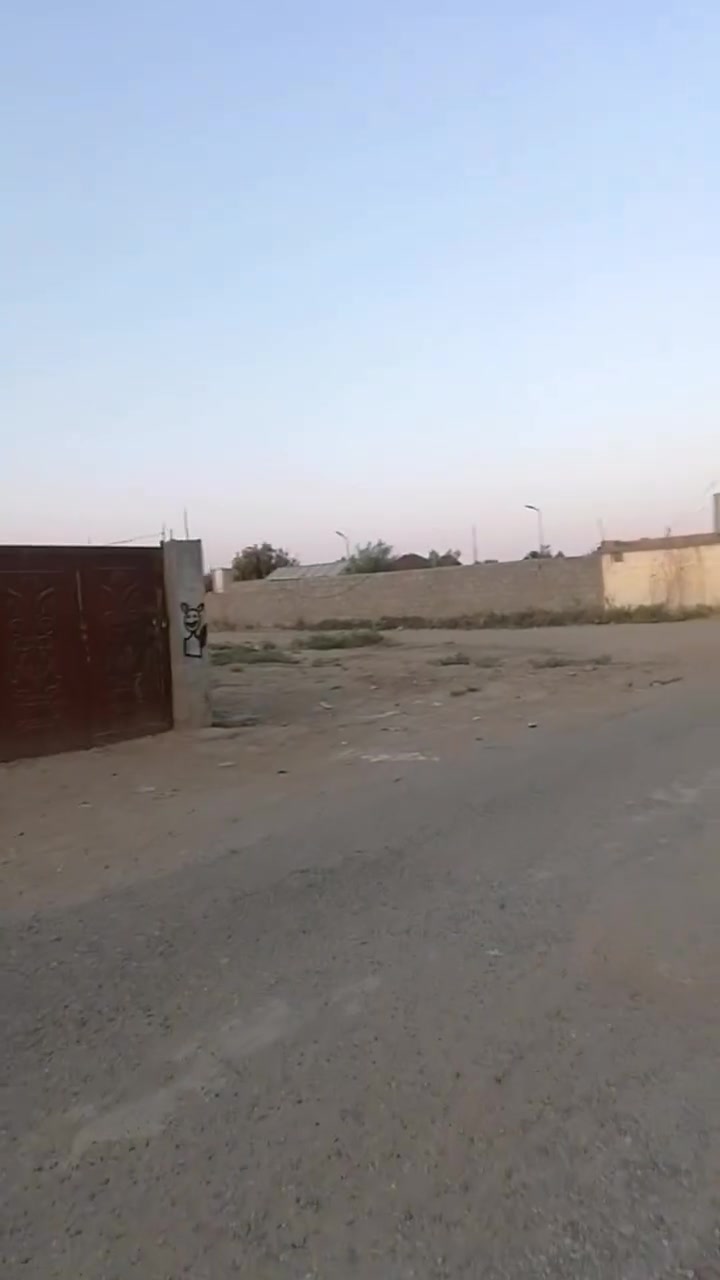 السلام عليكم🚦 قطعة ارض
طريق المشروع من كياعين المخلف
جيران فهد المطلك
و. ابو عبوره
وثامر العبد الله ابو نشوان
ركن مباشر عل تبليط الواجهة 15 والطول 55
ترهم خان🛖 ترهم مزرعة🏝️ المي بيها فول
ترهم سكني🏤

اما السعر 💰ماعرفو تواصلو ***********🧪
