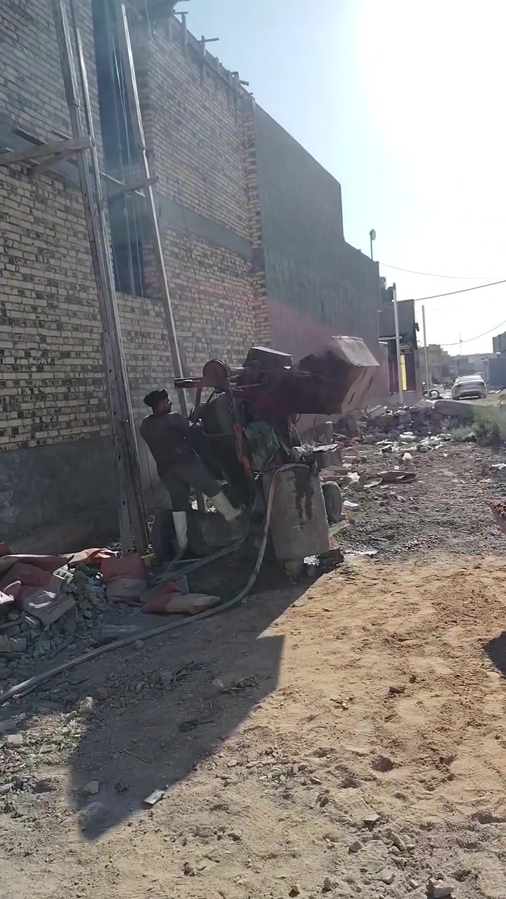 تم انجاز عمل اليوم بكادر هندسي 

صب الطابق الثاني 

يوجد لدينا بناء بالاقساط وقطع ومزارع

طابو زراعي سند 25 

كافه محافظات العراق 

ابو علوش 🔥🔥🔥🔥

***********@
