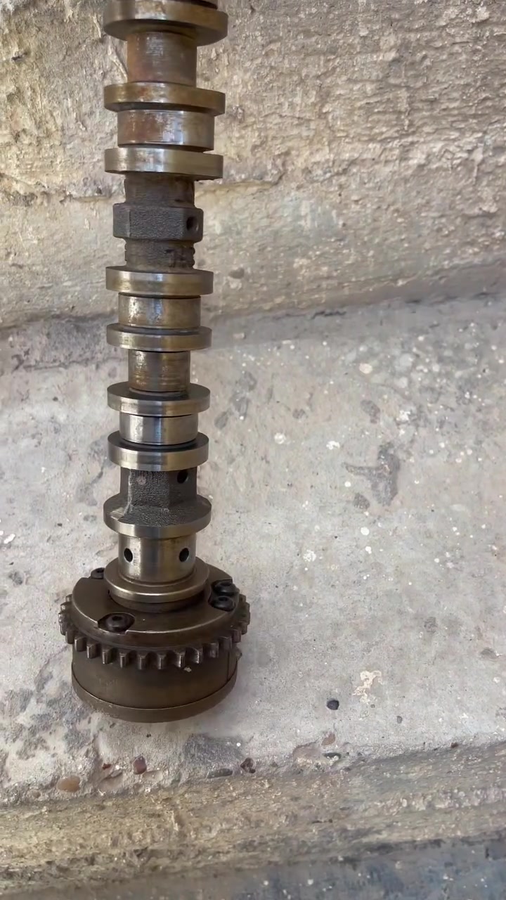 للبيع كام شفت البارد ( اليمين ) جيب لاريدو ٢٠٢٠ 
اني ماخذة ب٣٥٠ ابيع ب١٥٠ بيهه الخانة الاخيرة مأخوذ منه شي كلش بسيط 
***********
