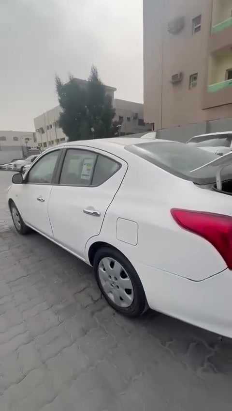 سلام عليكم
نيسان سني 2024 هندي ام بليته الزركه سياره كامله ع وضع الشركه كله بلادي ضربتها بل مشنور بسيطه كتاب شهداء داخله ب ب115 وبيها مجال مكاني ناصريه حي العسكري ‏‪***********‬‏
