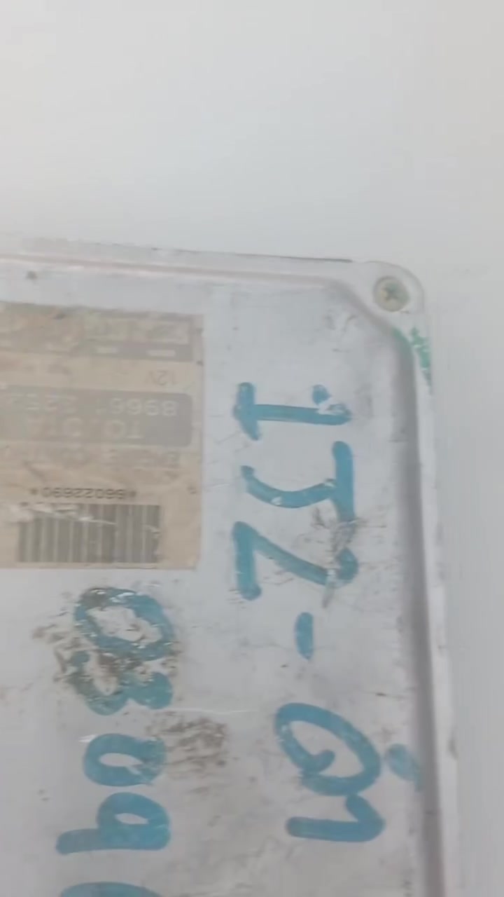 عقل بطه رصاصي جوكر وارد أسعر ١٠٠ قفل عله شغل شده إذ مو نمر كير سلسه تشغيلت سيارة تفحص وتأخذ مكانه بغداد ***********
