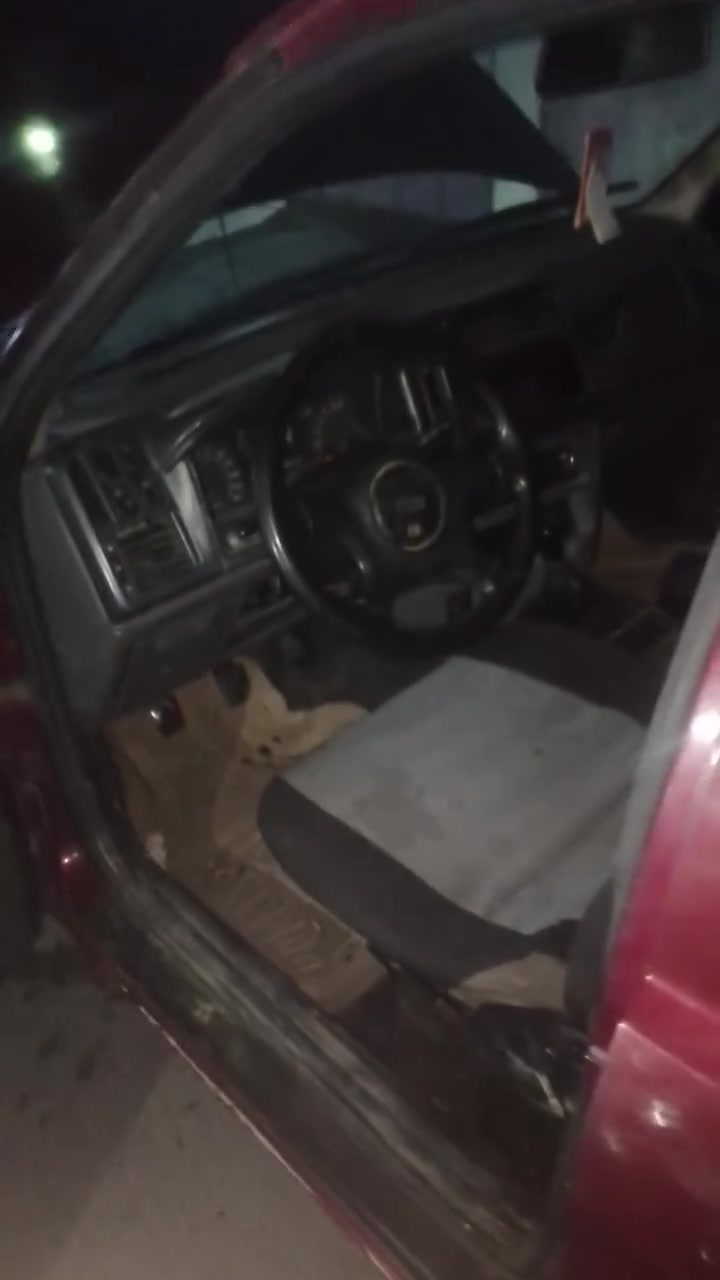 سياره للبيع فورد سيره سنويا خضرا شرط التحويل سياره جاهزه مطوزا  جماليا فقط شرط مكينه وكير وسعر 16 ورقه ستفسار ***********
***********
