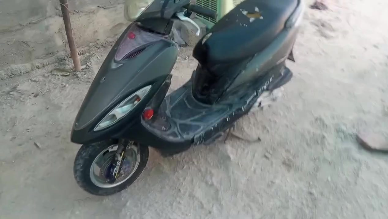 للبيع دراجه جي فور سعر ١٥٠ ***********‬‏
