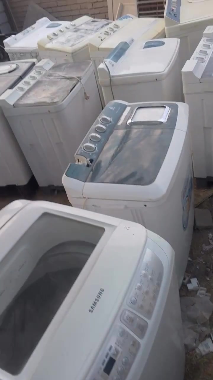 غسالات اسعار مناسبه العنوان الحمزة الجمعيه مقابل معمل النسيج موبايل ***********
