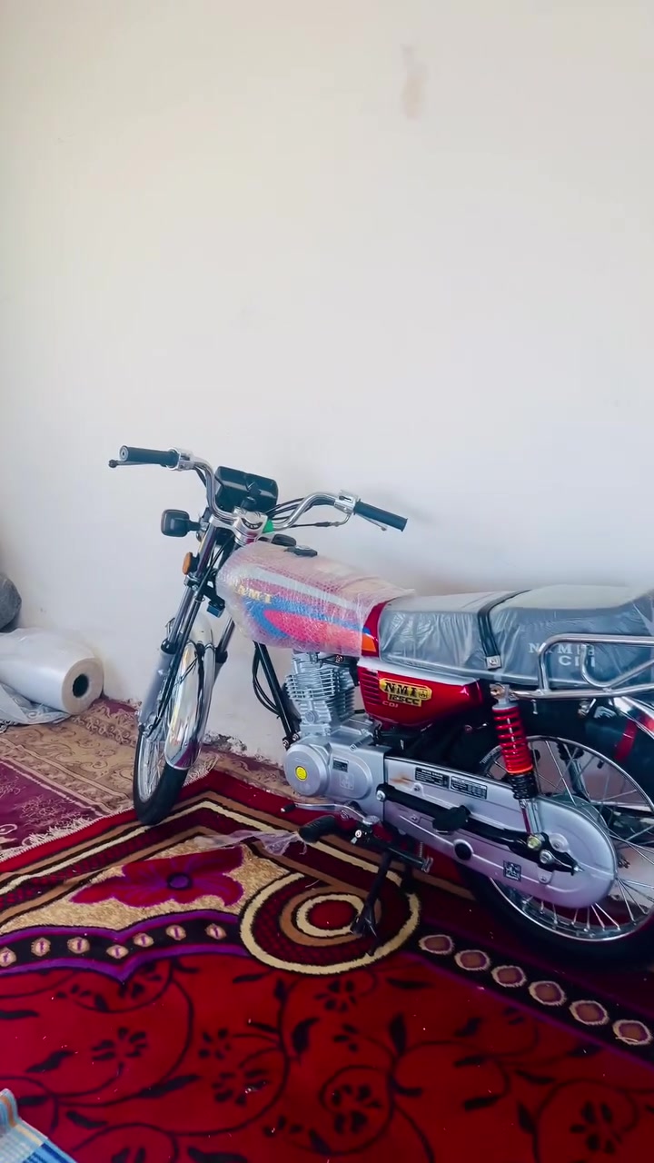 السلام عليكم دراجه نامه للبيع جديده 2027صار شهر ونص من صالعه من المعرض وبيهه وصل معرض مكفوله كفاله عامه سعرهه 775وبيهه مجال للشراي *********** عنواني كربلاء طويريج
