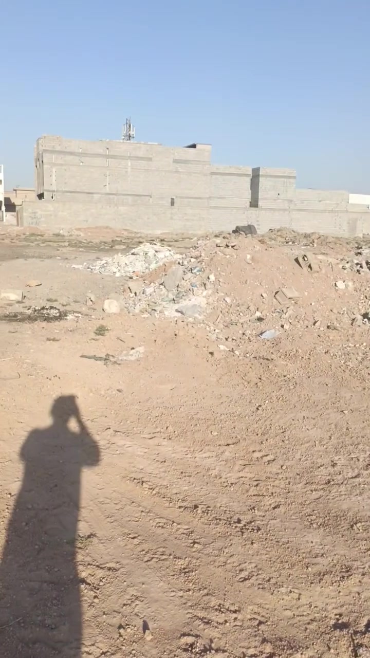 قطعه للبيع زراعي 200 متر ابحي الخظراء خلف معرض ديار بكر خلف التجاري للاستفسار الاتصال على الرقم ***********
