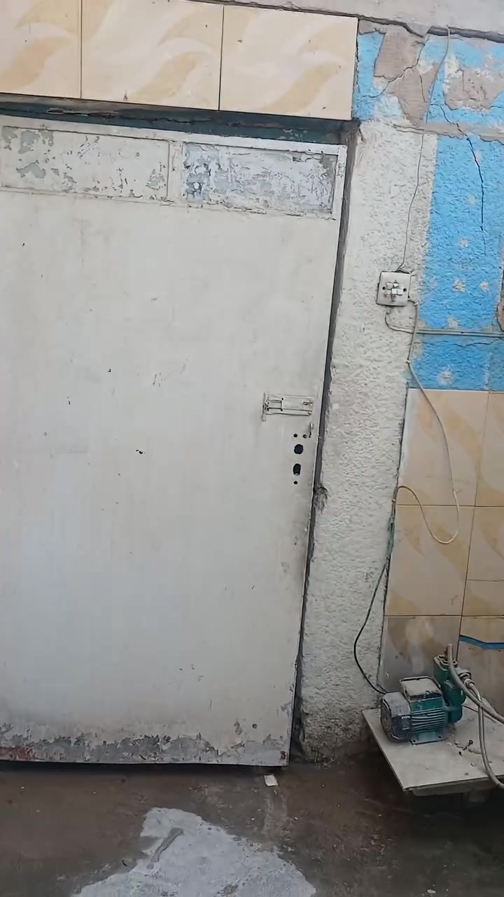 بيت للايجار ب400 الف بالمواصلات الاتصال ***********
