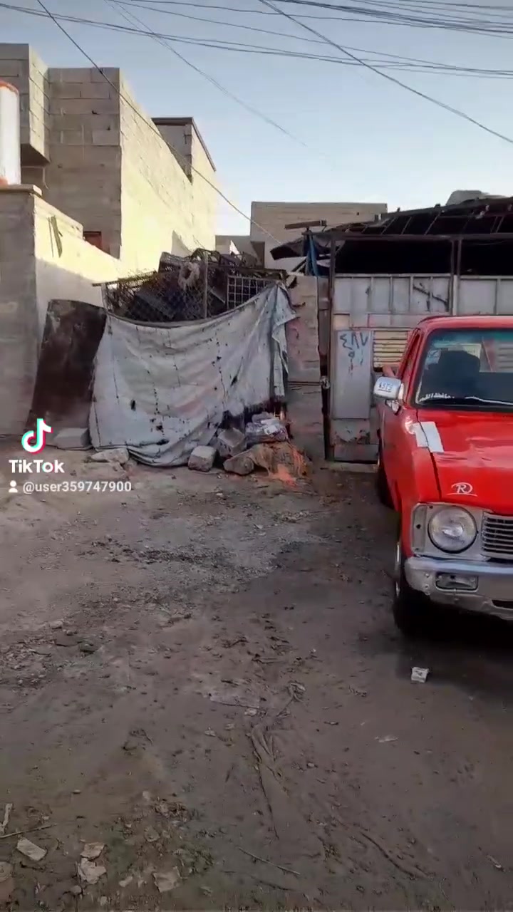 تويوتا للبيع 1980 محرك كير اكسن كلو شرط حداديه صبغ عالشاصي شرط وكاله التحويل دم الغزال وضع شركه ***********    ***********
